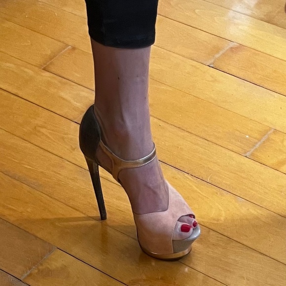 Boutique 9 Suede and Leather 5 1/2”Nerissa Platform Heels - Picture 2 of 8